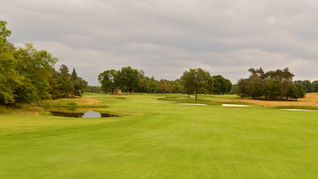 One Golfer's Travels Barton Hills Country Club, Ann Arbor, Michigan Golf Course Review